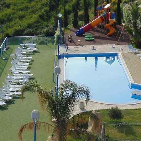 Tus'Hotel Apartments Tusa Exterior foto