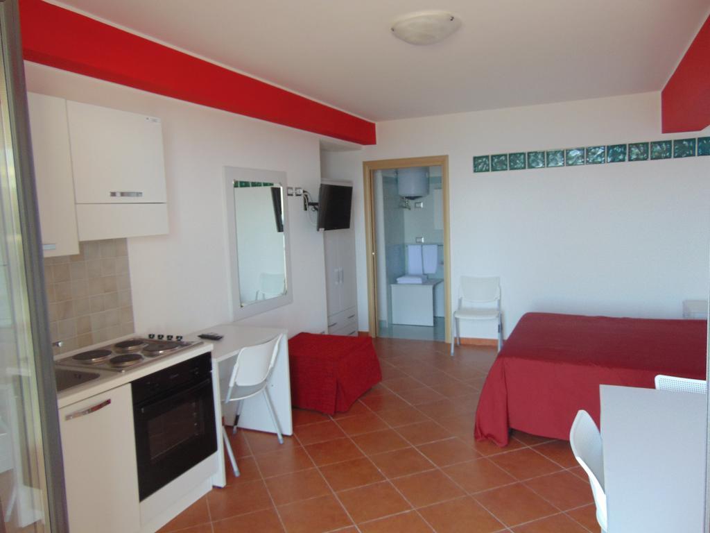 Tus'Hotel Apartments Tusa Exterior foto